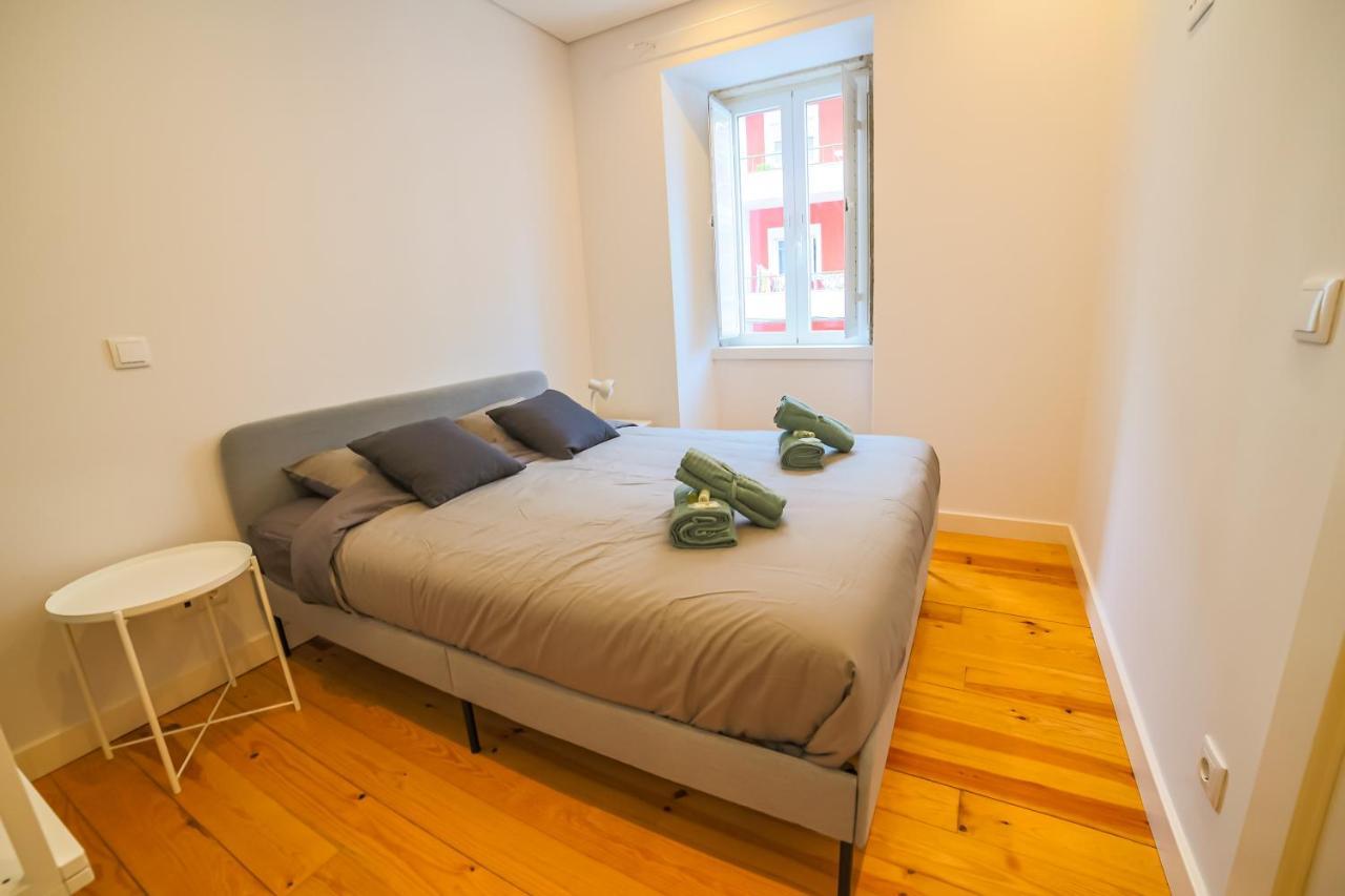 Golden Place - Cacilhas Apartment
