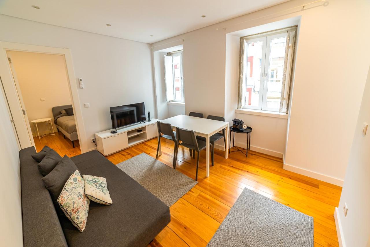 Golden Place - Cacilhas Apartment Almada